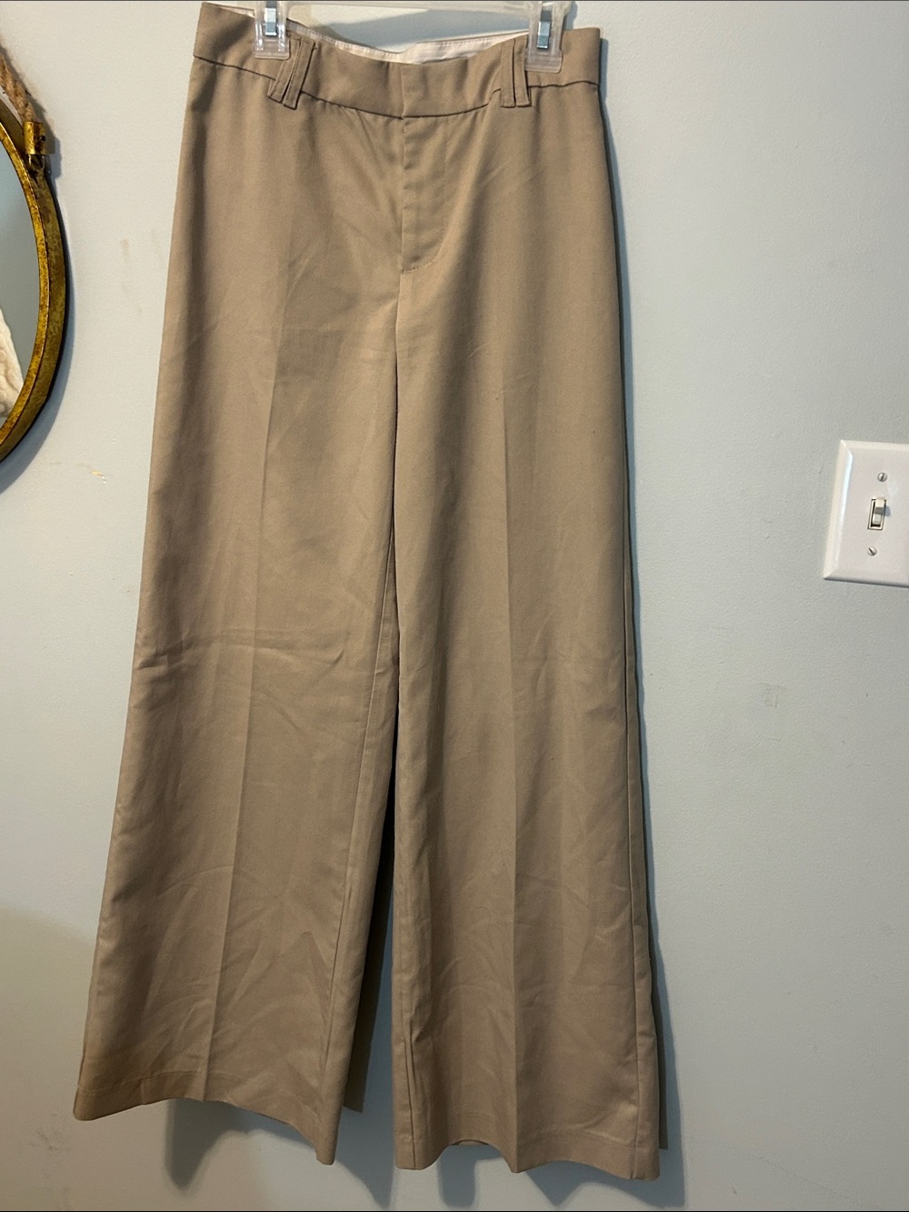 H&M Divided woman’s Wide-Leg Beige Dress Pants